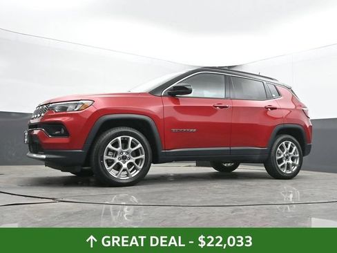 Used 2025 Jeep Compass Limited AWD/4WD image 49
