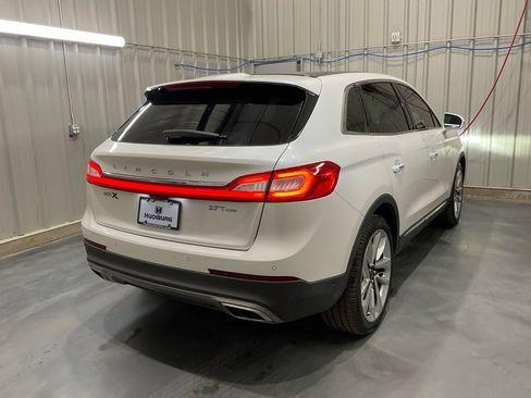 Used 2017 Lincoln MKX Black Label w/ Driver Assistance Package image 22