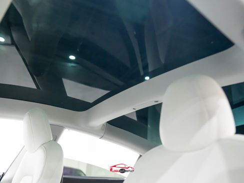 Used 2021 Tesla Model 3 Standard Range Plus image 33