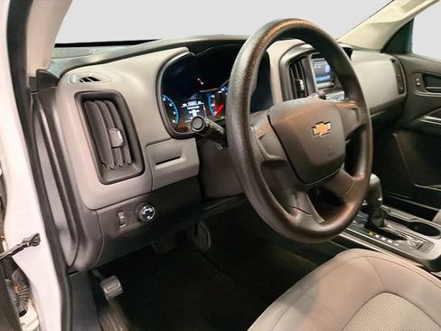 Used 2017 Chevrolet Colorado W/T image 9