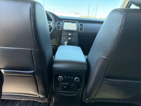Used 2018 Ford Flex SEL w/ Equipment Group 202A AWD/4WD image 18