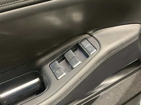 Used 2025 Lincoln Navigator Reserve w/ Jet Appearance Package AWD/4WD image 7
