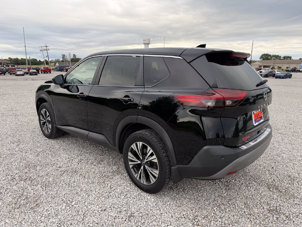 Used 2023 Nissan Rogue SV AWD/4WD image 25