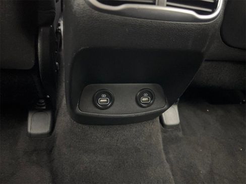 Used 2023 Hyundai Santa Fe SEL image 72