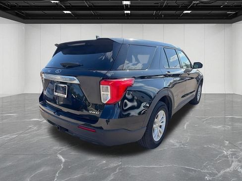 Used 2021 Ford Explorer 4WD w/ Class III Trailer Tow Package image 37