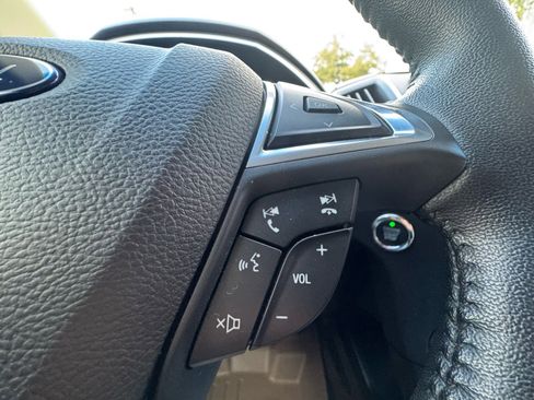 Used 2018 Ford Edge SEL w/ Equipment Group 201A image 18