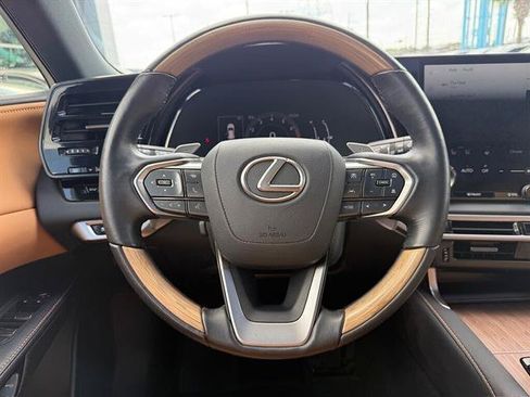 Used 2023 Lexus RX 350 Premium Plus w/ Accessory Package FWD image 10