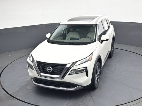 Used 2023 Nissan Rogue SL w/ SL Premium Package FWD image 41