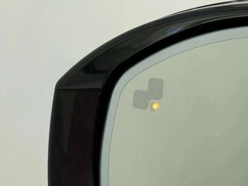 Used 2019 Land Rover Range Rover Sport HSE Dynamic image 12