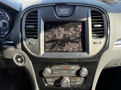 Used 2023 Chrysler 300 S image 15