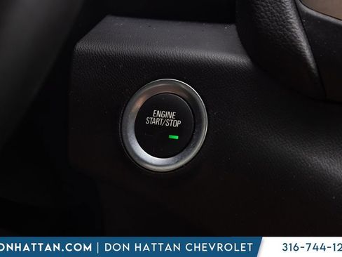 Used 2023 GMC Terrain SLT FWD image 10