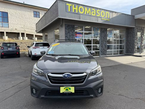 Used 2020 Subaru Outback Premium image 1