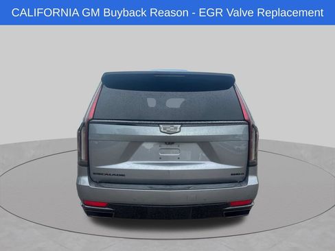 Used 2021 Cadillac Escalade Sport w/ Driver Assist Tech Package AWD/4WD image 4