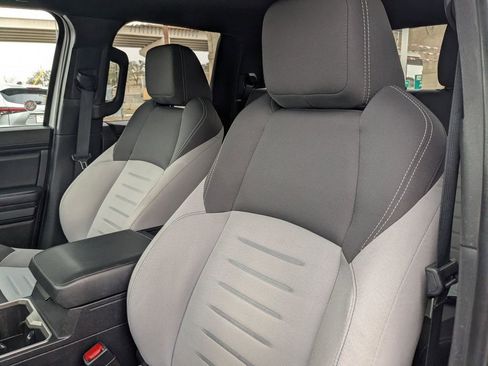 Used 2025 Toyota Tacoma TRD Off-Road image 14