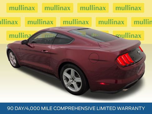 Used 2018 Ford Mustang Coupe RWD image 9