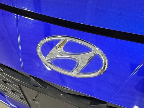 Certified 2023 Hyundai Elantra SEL w/ Convenience Package FWD image 33