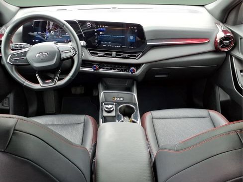 Used 2025 Chevrolet Equinox RS w/ Safety and Technology Package FWD image 12