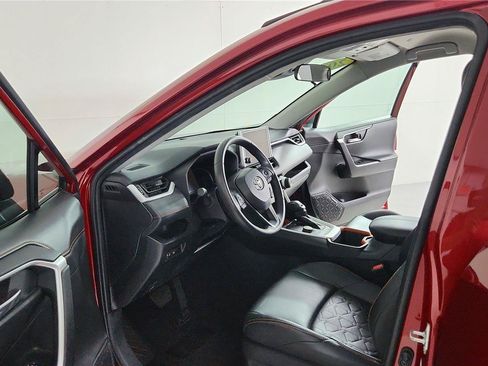Used 2024 Toyota RAV4 Adventure AWD/4WD image 9
