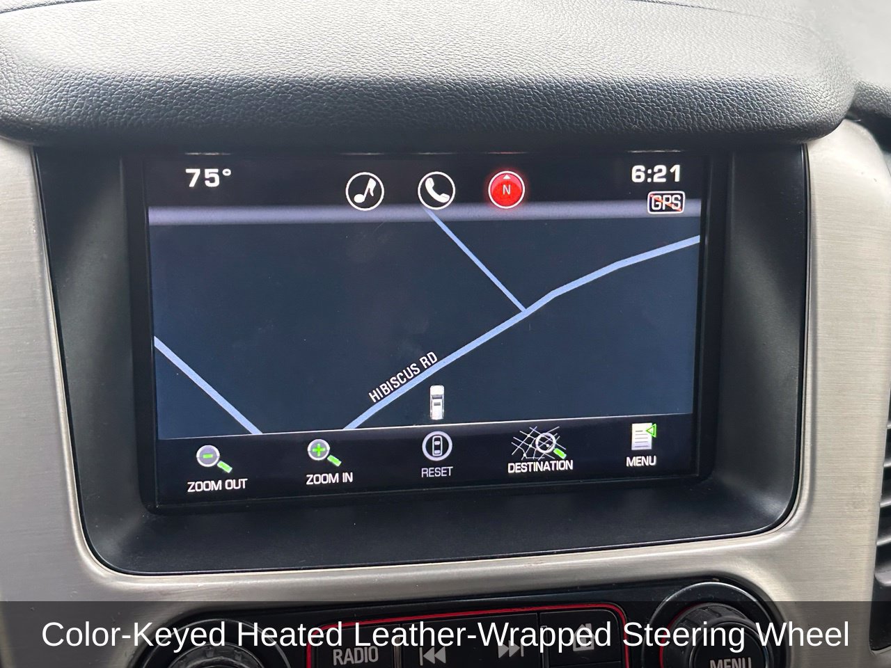 Used 2015 GMC Yukon Denali w/ Premium Package RWD image 19