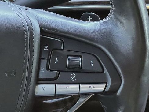 Used 2022 Cadillac Escalade Sport Platinum w/ LPO, ONYX Package image 15