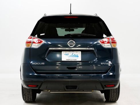 Used 2015 Nissan Rogue SV image 25
