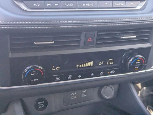 Certified 2025 Nissan Rogue SV AWD/4WD image 25