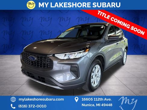 Used 2023 Ford Escape Active AWD/4WD image 3