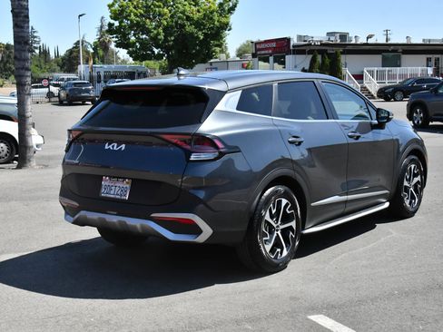 Used 2023 Kia Sportage EX FWD image 8