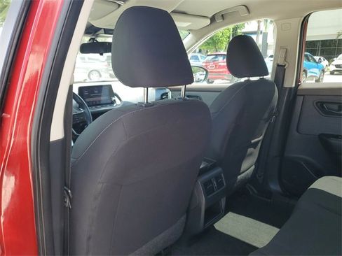 Used 2023 Nissan Rogue S image 10