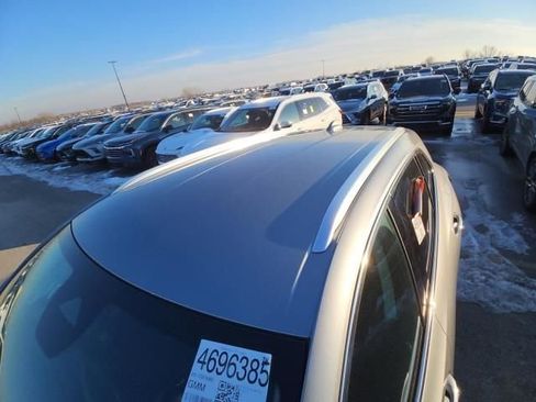 Used 2025 Buick Envision Preferred image 7