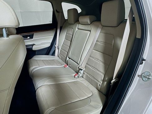 Used 2018 Honda CR-V Touring image 21