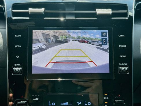 Used 2022 Hyundai Santa Cruz SEL Premium AWD/4WD image 11