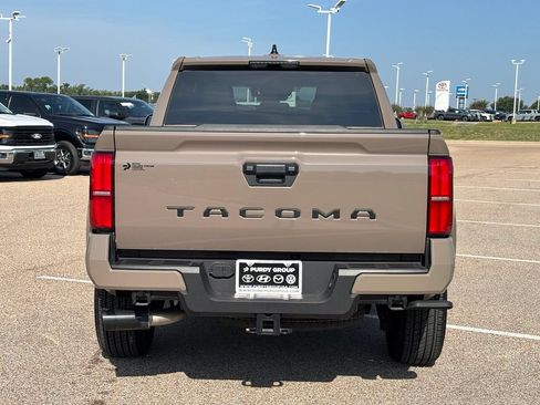 Used 2026 Toyota Tacoma TRD Sport RWD image 6