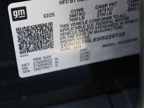 Used 2025 Chevrolet Tahoe High Country image 43