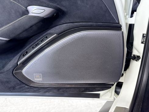 Certified 2023 Ferrari Roma image 17