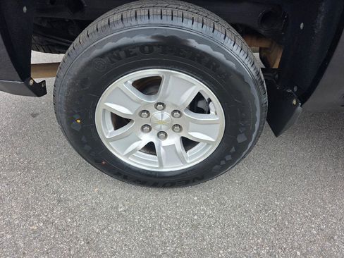 Used 2014 Chevrolet Silverado 1500 LT image 20