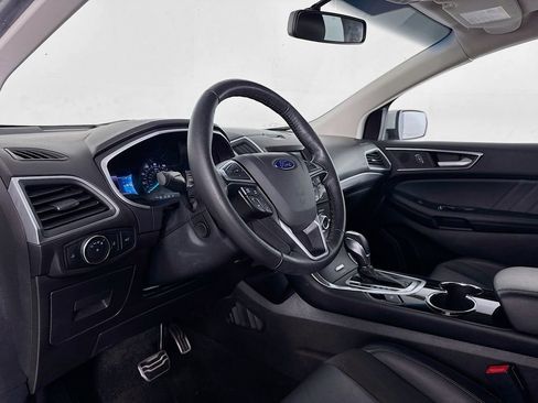 Used 2017 Ford Edge Sport w/ Technology Package image 12