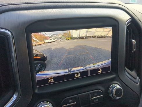 Used 2022 GMC Sierra 1500 Denali image 17