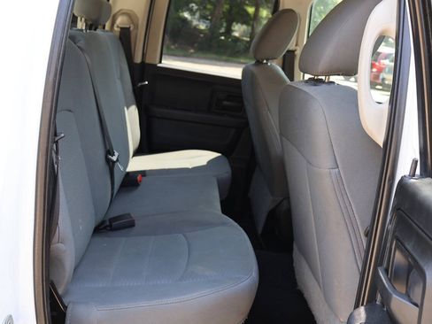 Used 2017 RAM 1500 Express w/ Express Value Package AWD/4WD image 28