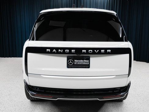 Used 2025 Land Rover Range Rover Autobiography AWD/4WD image 6