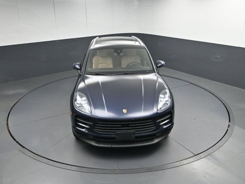Certified 2020 Porsche Macan S image 40
