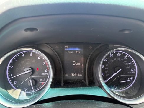 Used 2018 Toyota Camry SE FWD image 10