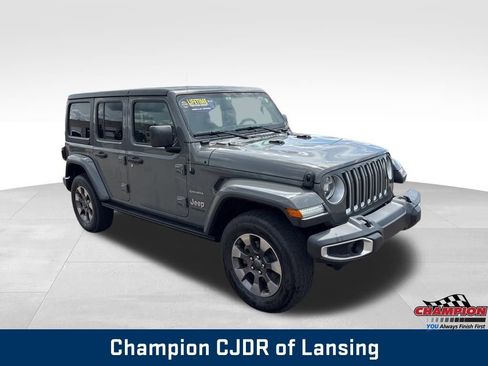 Used 2021 Jeep Wrangler Unlimited Sahara w/ Uconnect 4C Nav & Sound Group image 17