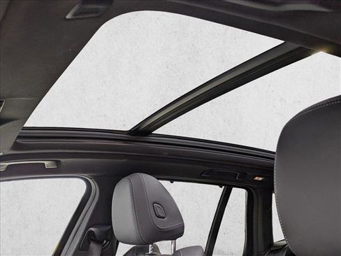 Used 2024 BMW X3 xDrive30i w/ Premium Package image 13