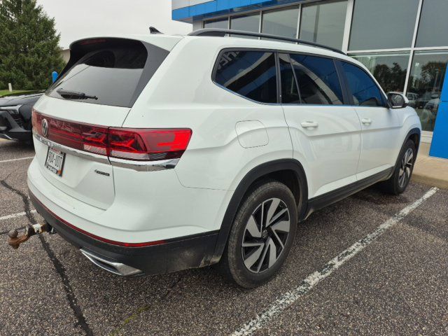 Used 2025 Volkswagen Atlas SE AWD/4WD image 7
