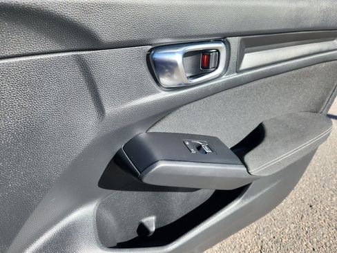 Used 2023 Honda Civic Sport image 17