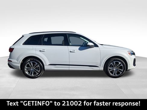 Certified 2025 Audi Q7 2.0T Premium w/ Convenience Plus Package image 41