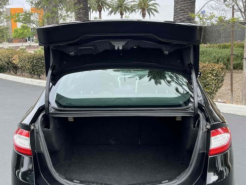 Used 2016 Ford Fusion SE image 61