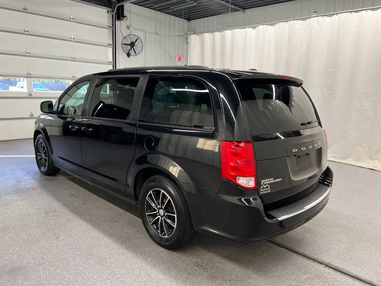 Used 2019 Dodge Grand Caravan GT FWD image 6