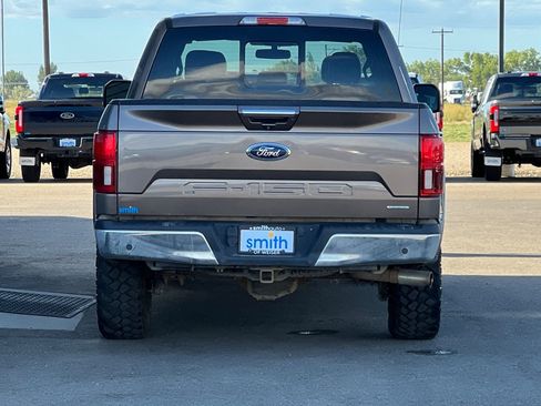 Used 2018 Ford F150 Lariat w/ Equipment Group 502A Luxury image 4